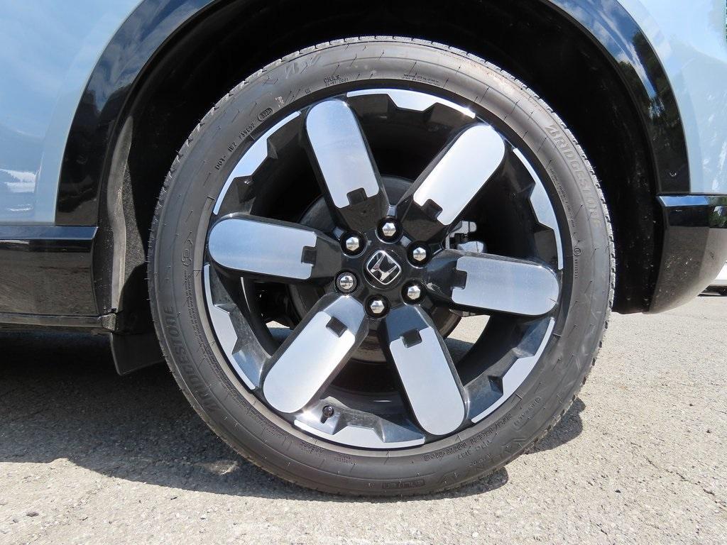 new 2025 Honda Prologue car, priced at $59,805