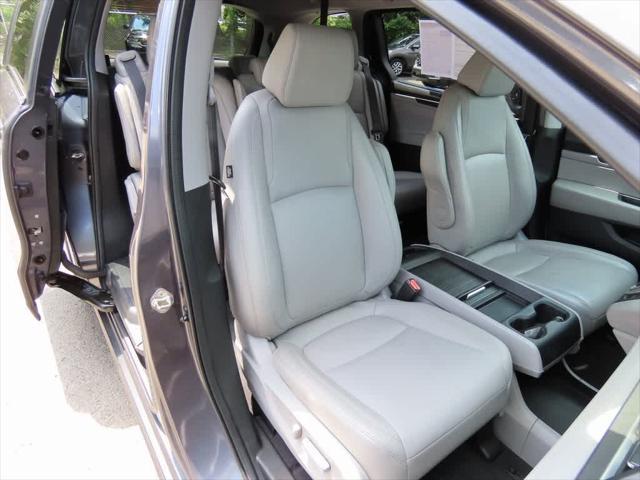used 2018 Honda Odyssey car, priced at $14,995