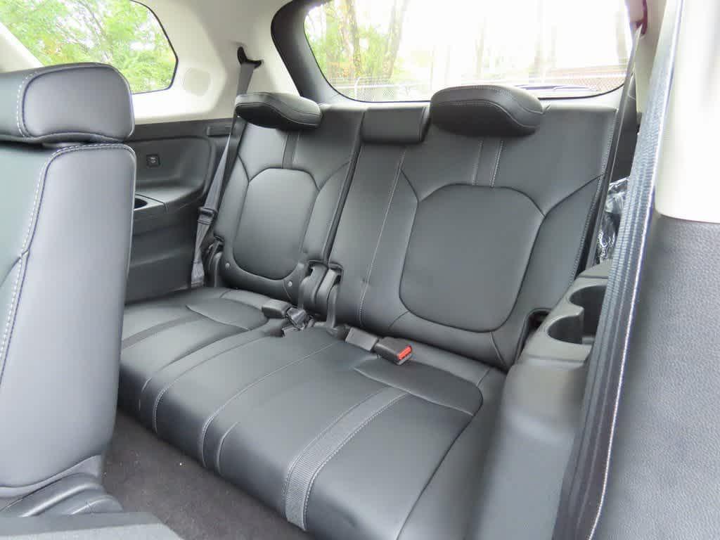 new 2025 Honda Pilot car, priced at $53,725