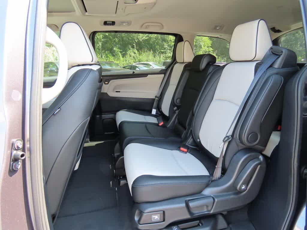 new 2026 Honda Odyssey car, priced at $54,335