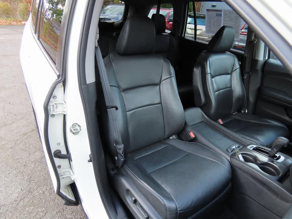 used 2017 Honda Pilot car, priced at $14,995