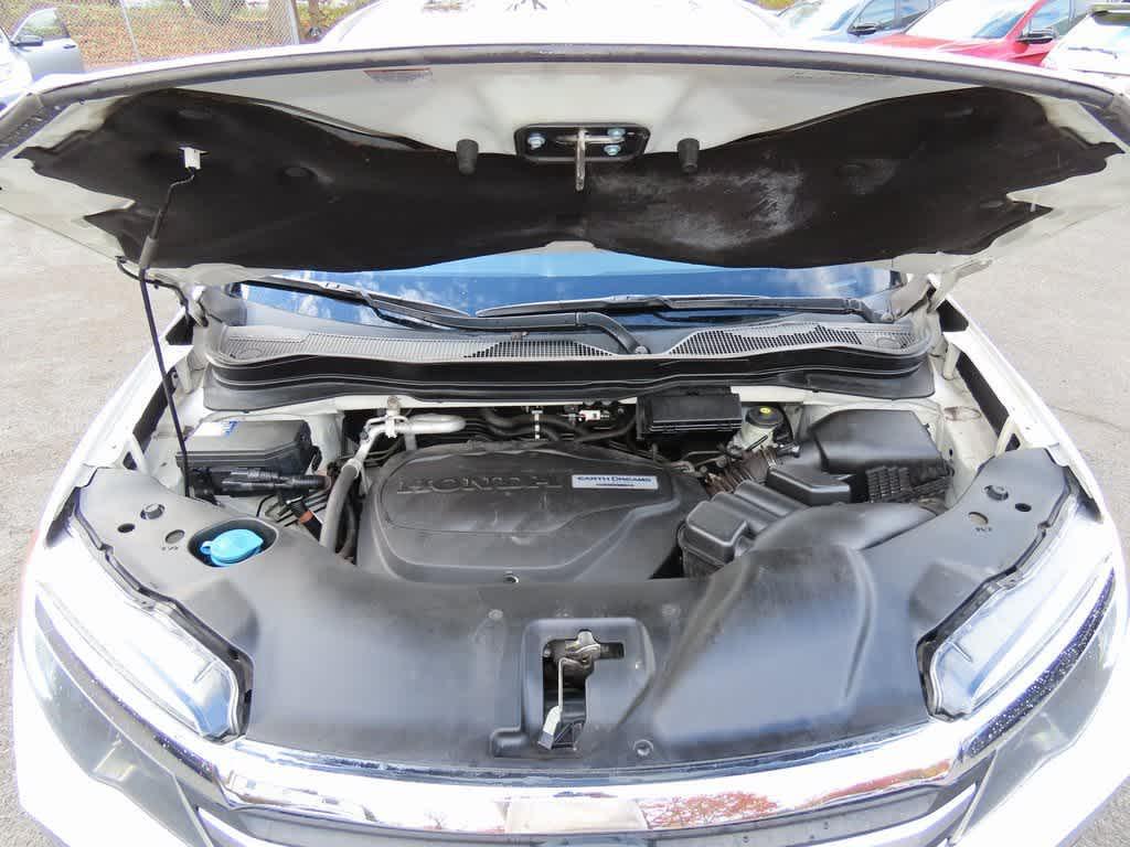 used 2017 Honda Pilot car, priced at $14,995