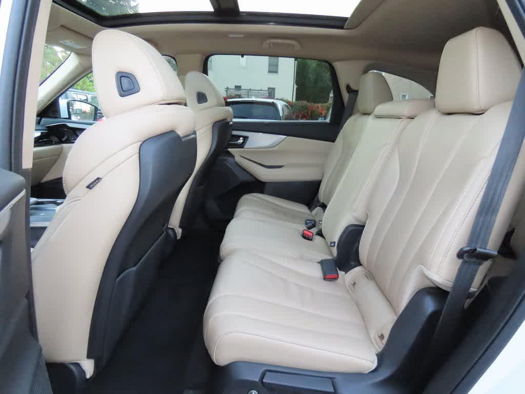 used 2022 Acura MDX car, priced at $33,595