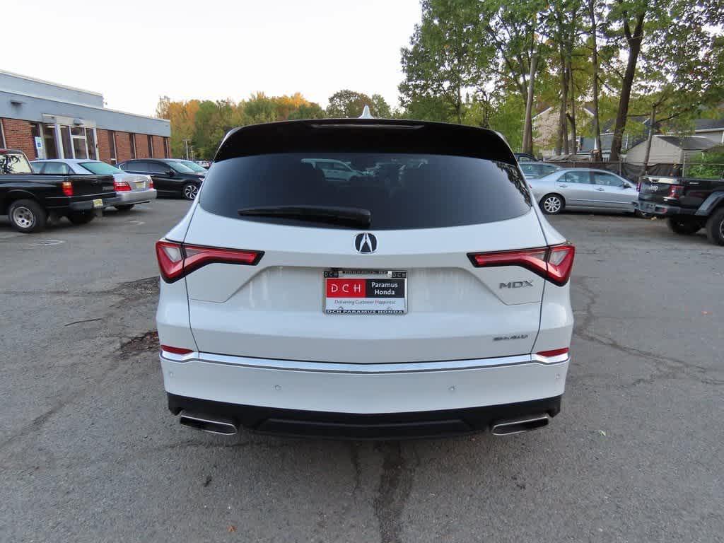 used 2022 Acura MDX car, priced at $33,595
