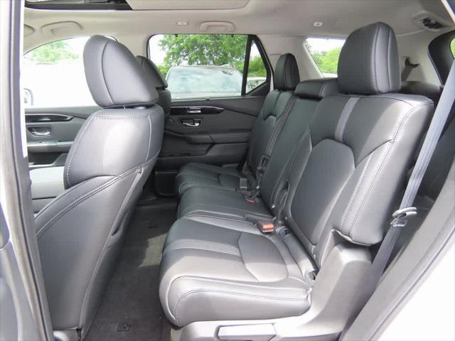 new 2025 Honda Pilot car, priced at $51,505