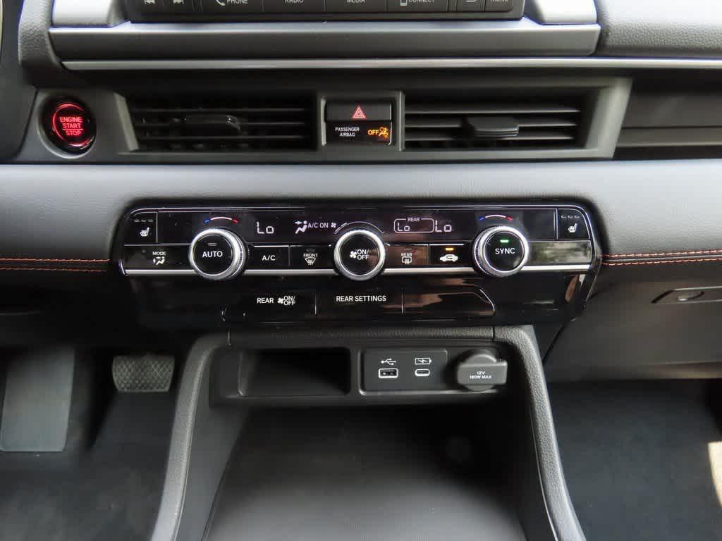 new 2025 Honda Pilot car, priced at $43,795