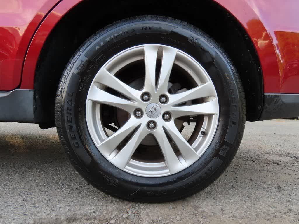 used 2011 Hyundai Santa Fe car, priced at $7,995