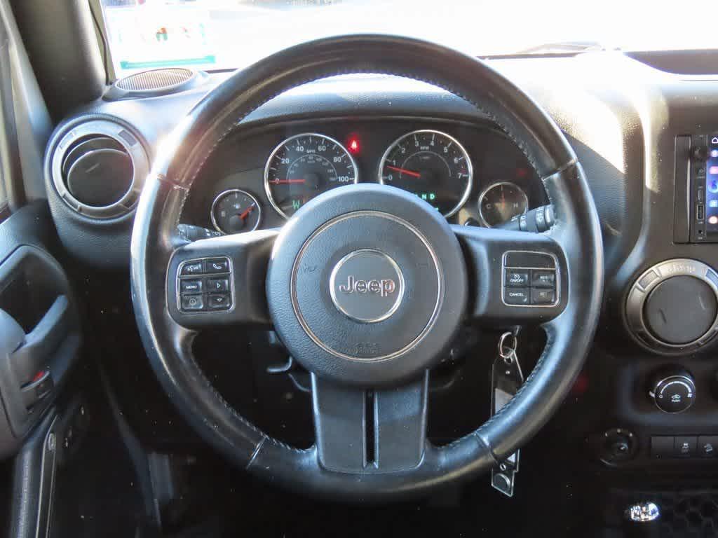 used 2015 Jeep Wrangler Unlimited car, priced at $11,495