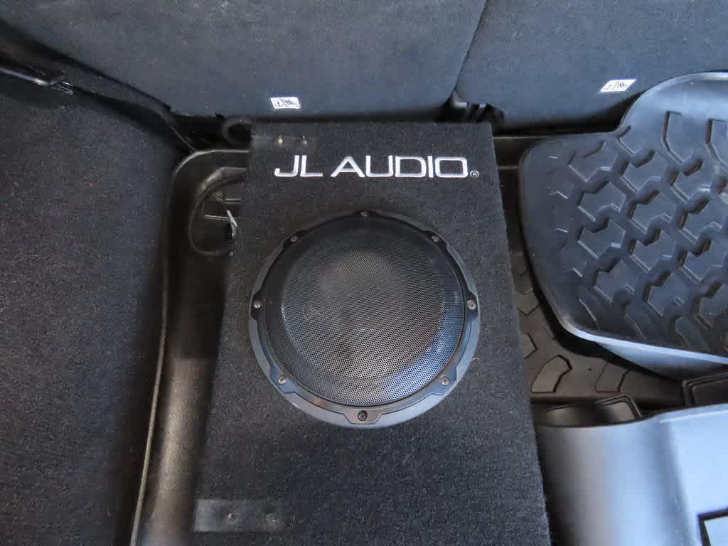 used 2015 Jeep Wrangler Unlimited car, priced at $11,495