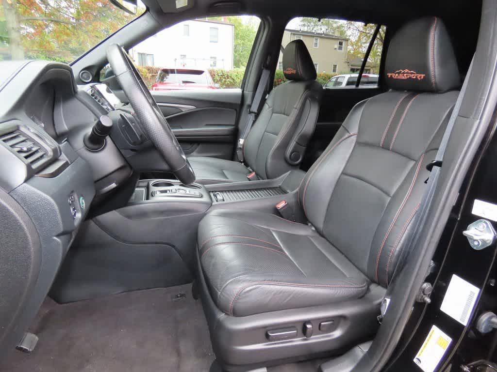 used 2023 Honda Passport car, priced at $31,995