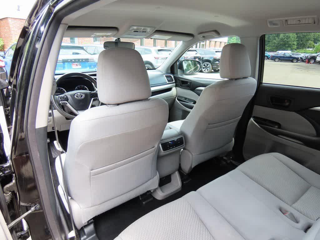 used 2015 Toyota Highlander car, priced at $18,595