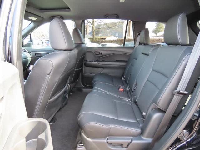 used 2022 Honda Passport car, priced at $27,995