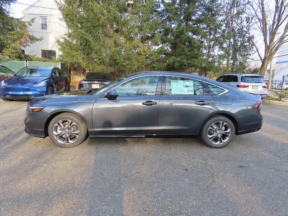 new 2025 Honda Accord Hybrid car