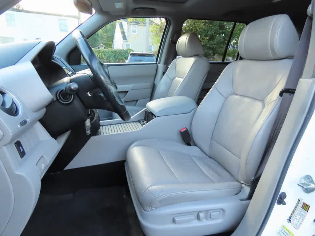 used 2013 Honda Pilot car, priced at $7,495
