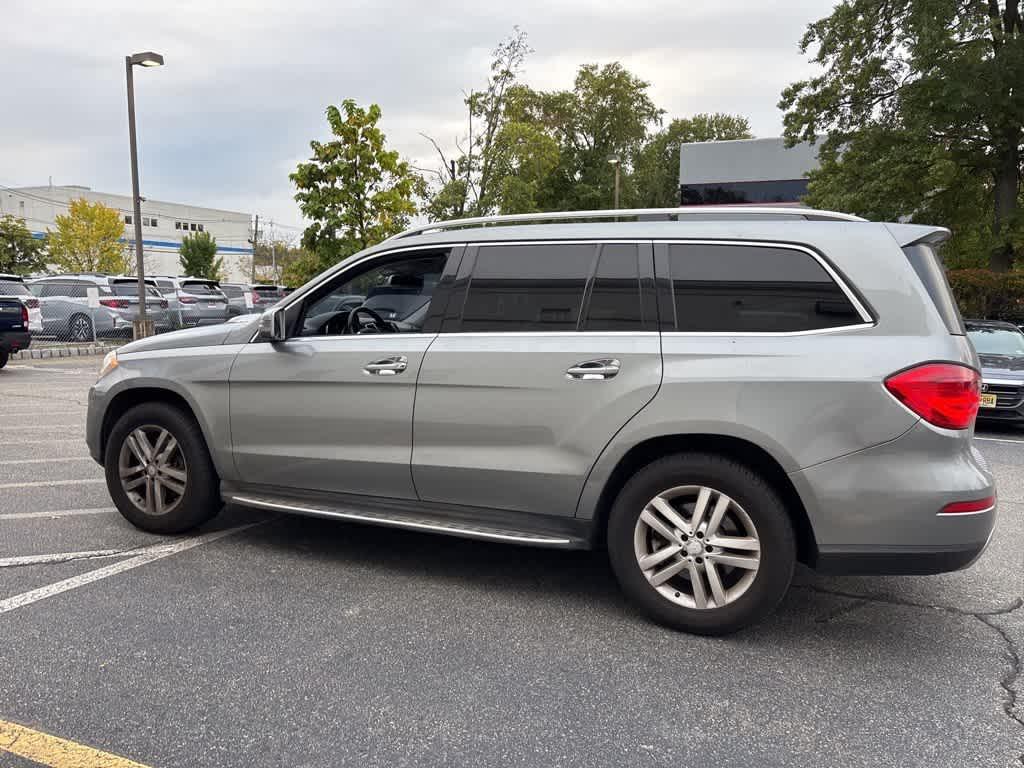 used 2014 Mercedes-Benz GL-Class car, priced at $10,495