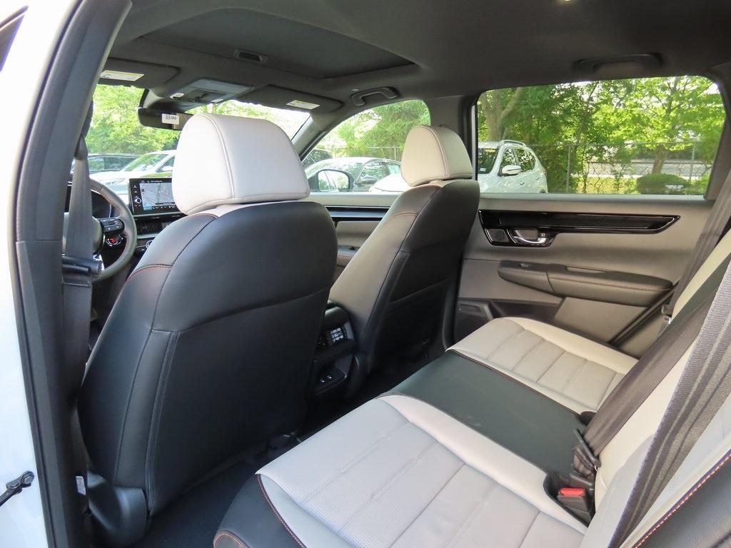 new 2026 Honda CR-V Hybrid car, priced at $44,100