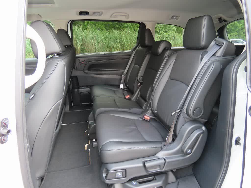 new 2026 Honda Odyssey car, priced at $45,340