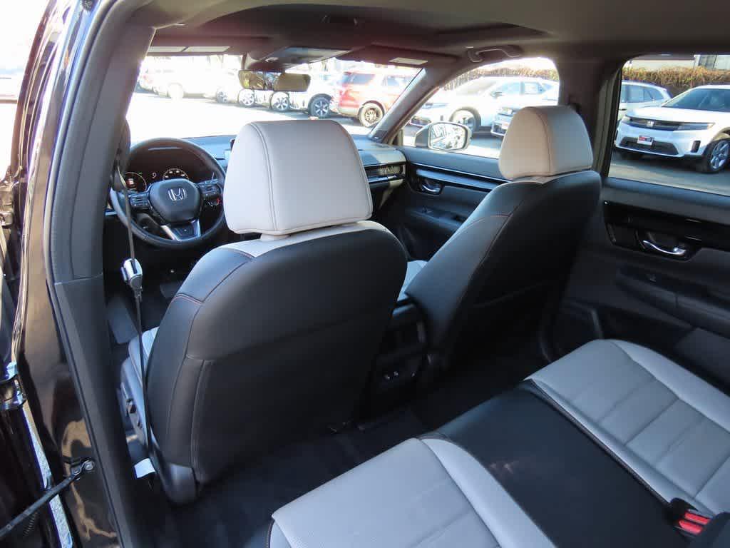 used 2025 Honda CR-V Hybrid car, priced at $37,995
