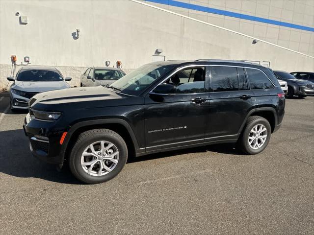 used 2022 Jeep Grand Cherokee car, priced at $31,995