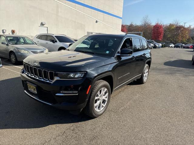 used 2022 Jeep Grand Cherokee car, priced at $31,995