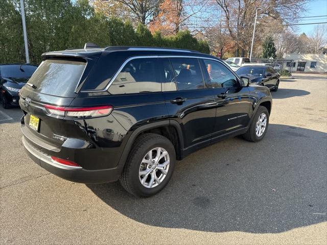 used 2022 Jeep Grand Cherokee car, priced at $31,995