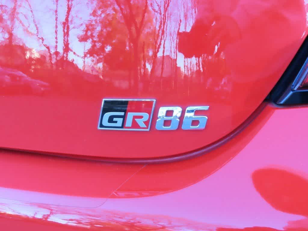 used 2022 Toyota GR86 car, priced at $25,995