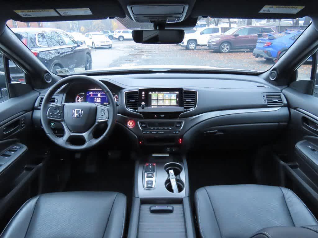 used 2022 Honda Passport car, priced at $30,495