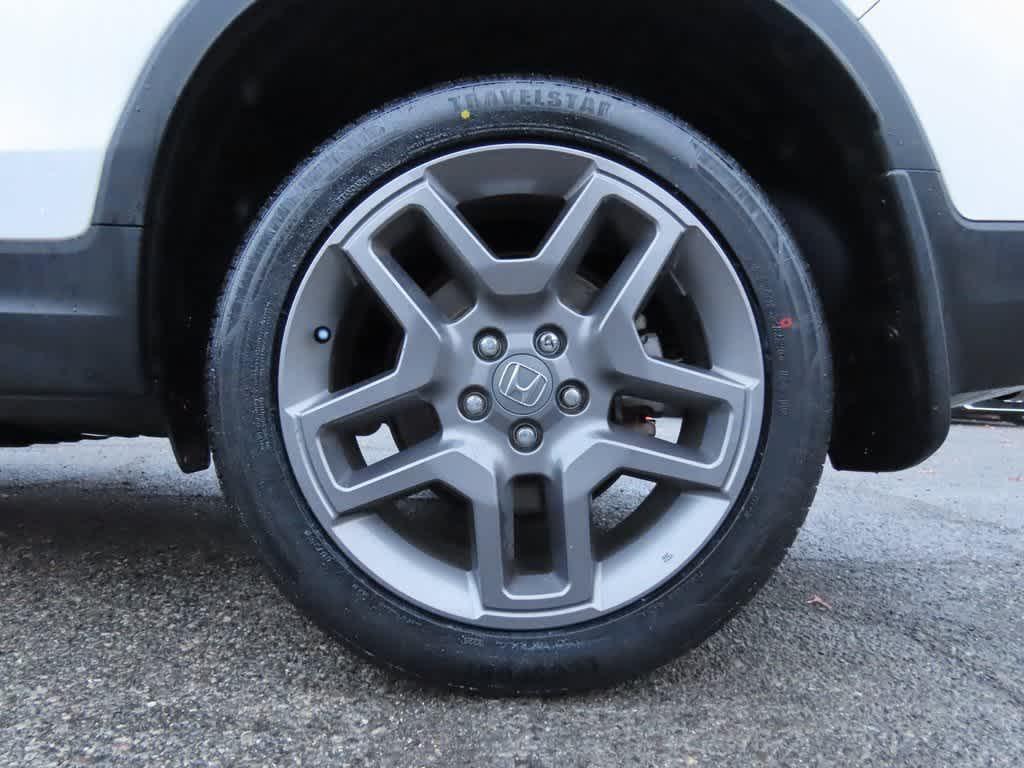 used 2022 Honda Passport car, priced at $30,495