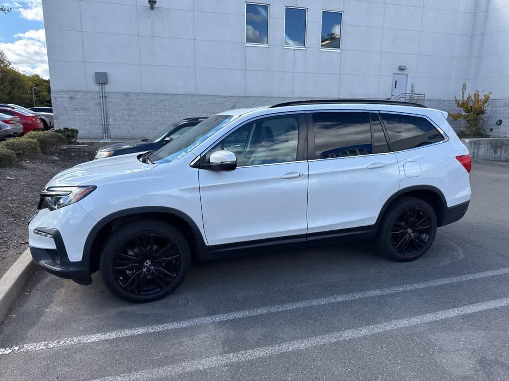 used 2022 Honda Pilot car, priced at $30,000