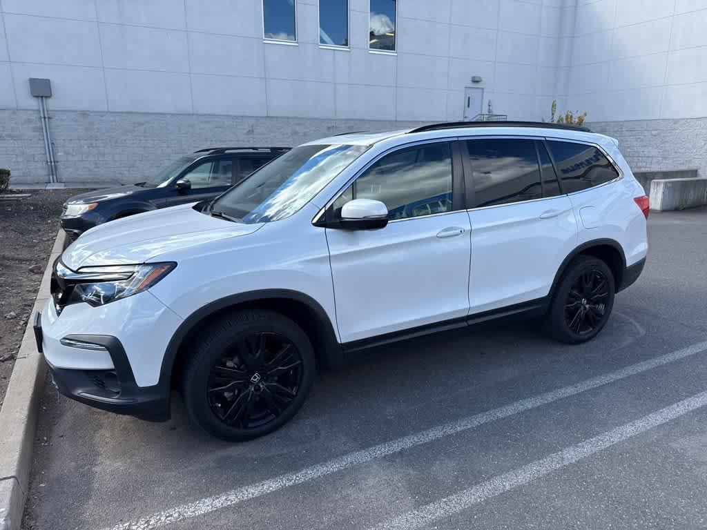 used 2022 Honda Pilot car, priced at $30,000