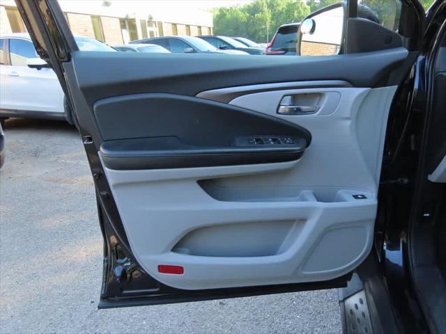 used 2019 Honda Pilot car, priced at $19,495