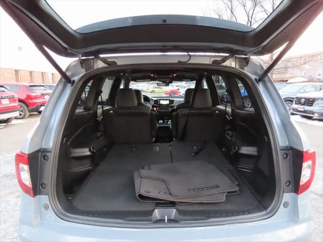 used 2022 Honda Pilot car, priced at $33,595