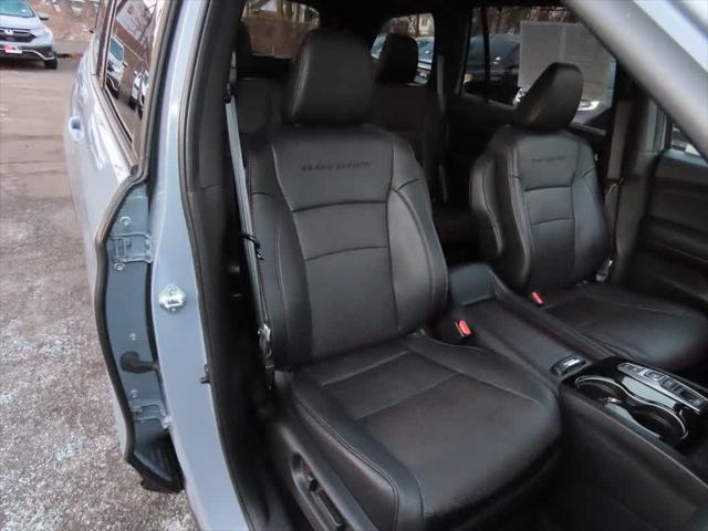 used 2022 Honda Pilot car, priced at $33,595