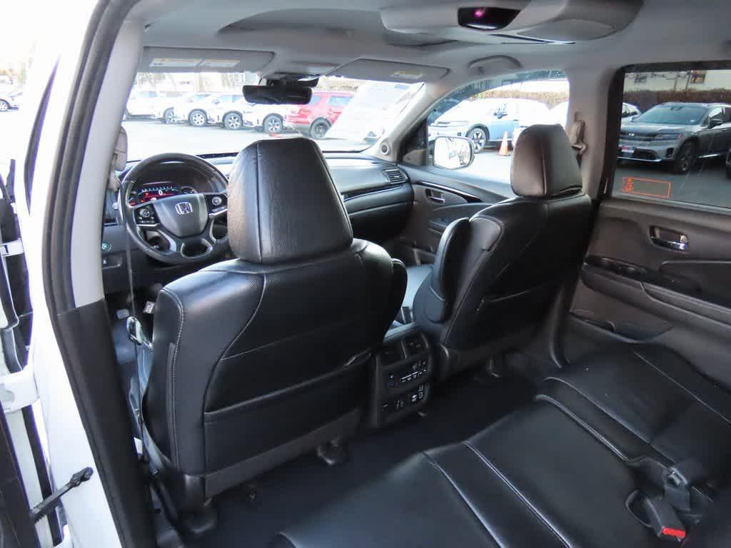 used 2019 Honda Pilot car, priced at $12,995