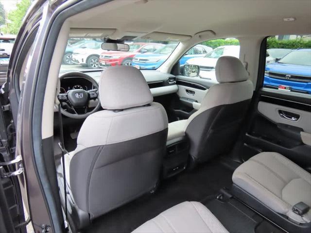 used 2024 Honda Pilot car, priced at $36,495