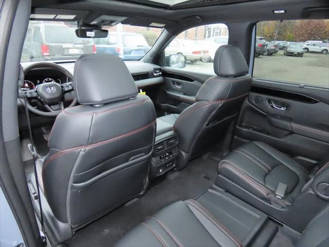 new 2025 Honda Pilot car, priced at $51,785