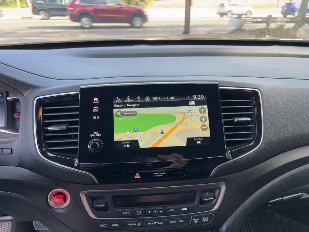 used 2022 Honda Pilot car, priced at $33,995