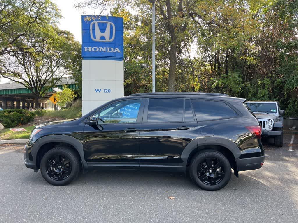 used 2022 Honda Pilot car, priced at $33,995