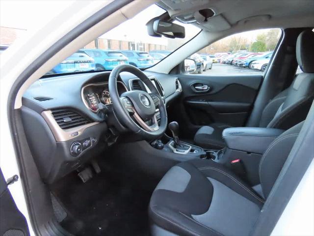 used 2014 Jeep Cherokee car, priced at $7,995