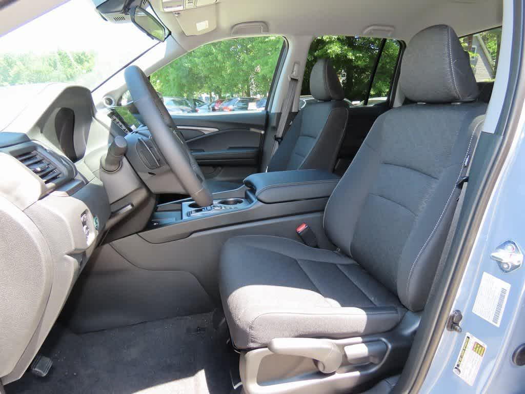 new 2025 Honda Ridgeline car, priced at $44,300