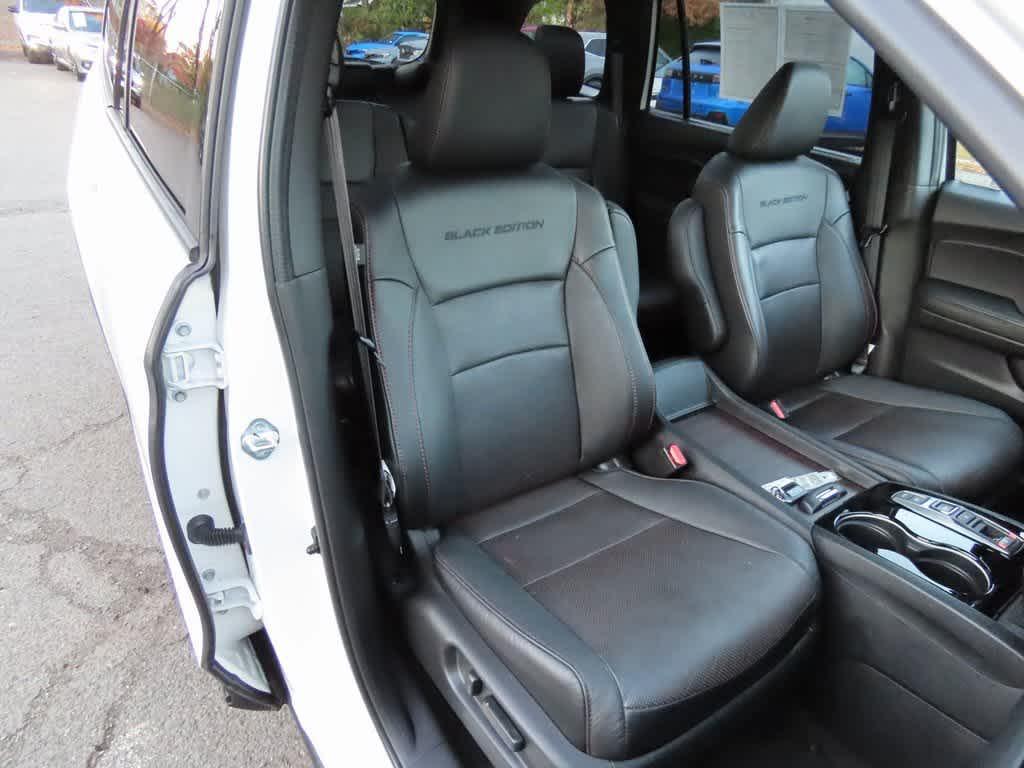 used 2022 Honda Pilot car, priced at $33,795
