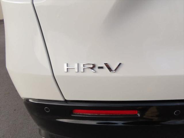 new 2025 Honda HR-V car