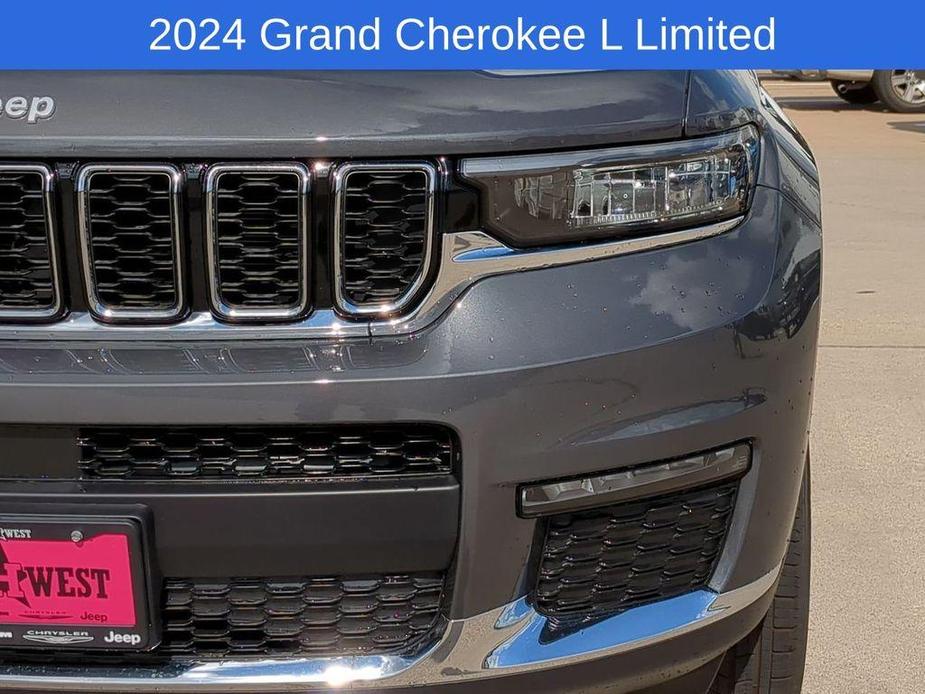 new 2024 Jeep Grand Cherokee L car, priced at $38,148