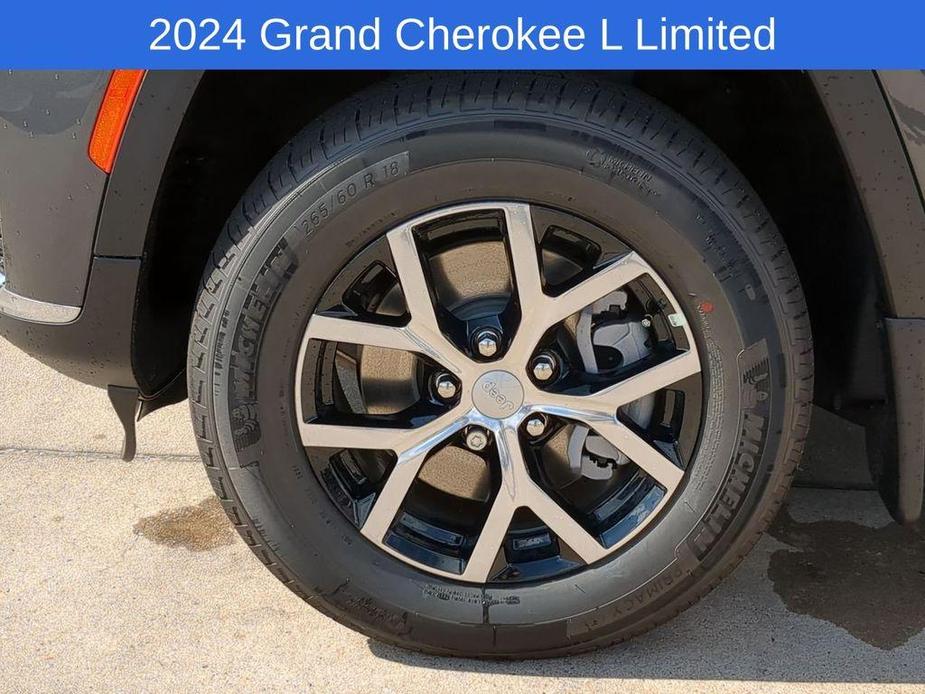 new 2024 Jeep Grand Cherokee L car, priced at $38,148