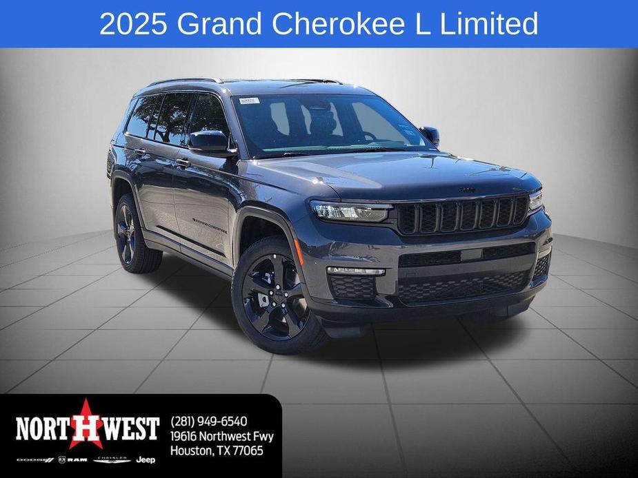 new 2025 Jeep Grand Cherokee L car, priced at $40,956