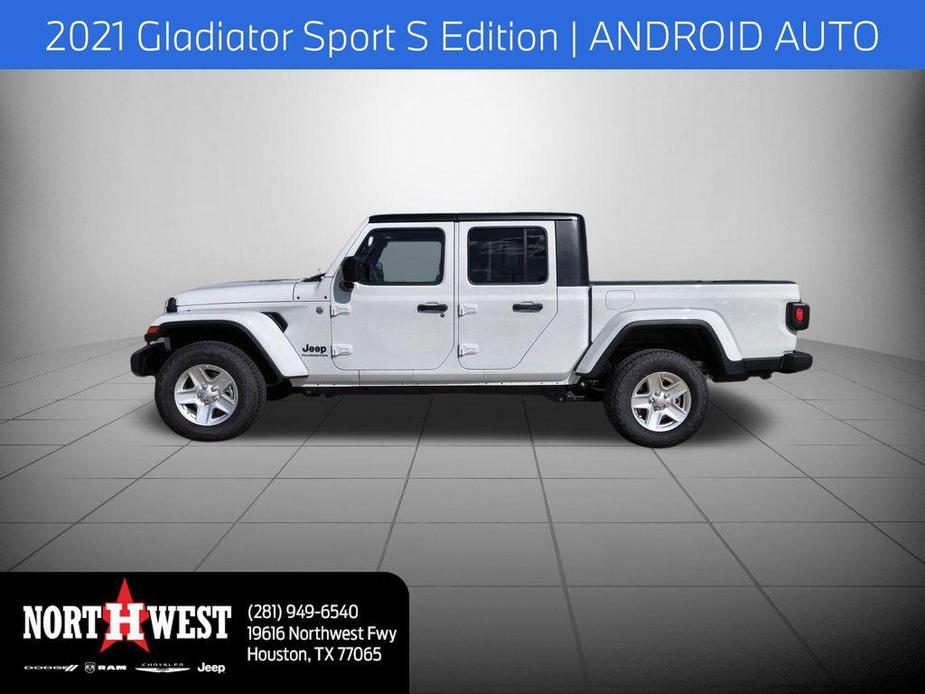 used 2021 Jeep Gladiator car, priced at $28,991