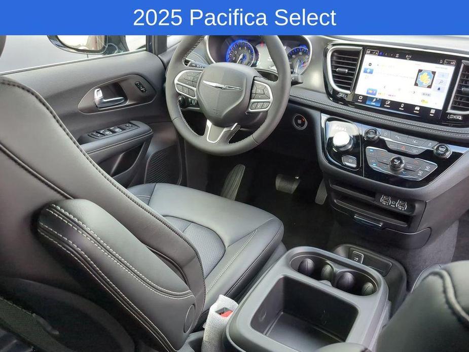 new 2025 Chrysler Pacifica car, priced at $35,944