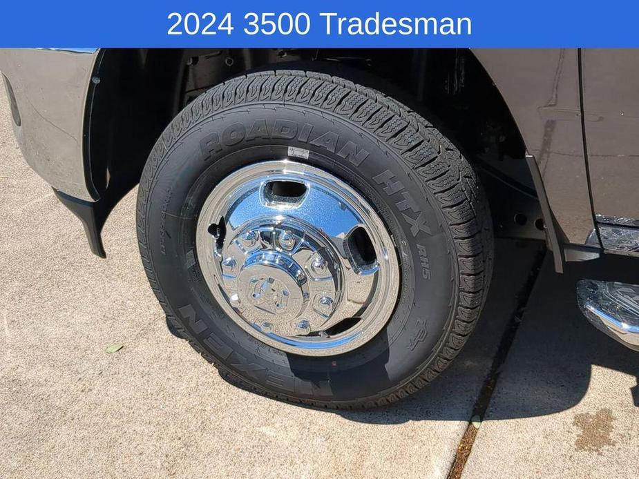 new 2024 Ram 3500 car, priced at $65,523