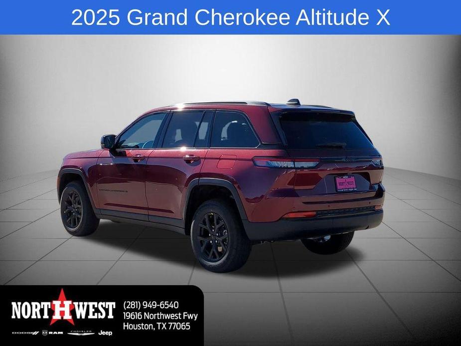 new 2025 Jeep Grand Cherokee car, priced at $40,804