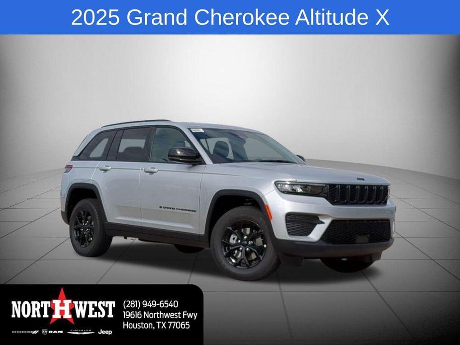 new 2025 Jeep Grand Cherokee car, priced at $40,804